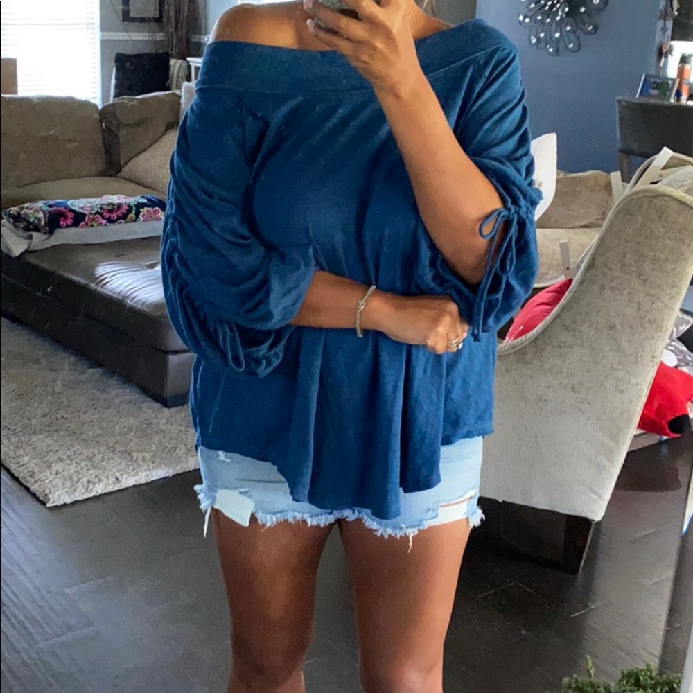Free people off the shoulder top - Picture 3 of 5